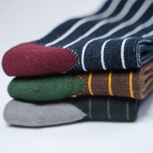 秋冬直條子拼色粗線長筒襪