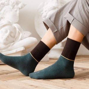 日系文青少男斯文款中筒襪 (共5色)