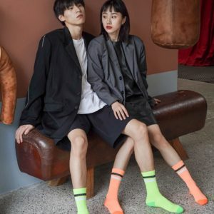 男女韓風型螢光玩味中筒潮襪 (共3色)