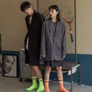 男女韓風型螢光玩味中筒潮襪 (共3色)