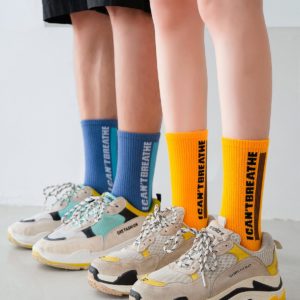 男女士字母街頭鮮色中筒襪 (共5色)