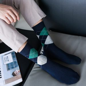 男士英倫風菱形格中長襪(共5色)