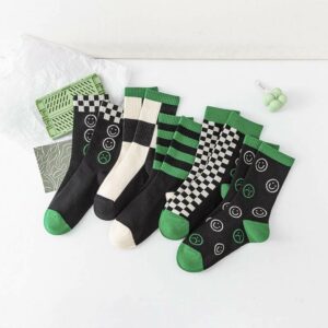男女士綠色系列型格學院風中筒襪