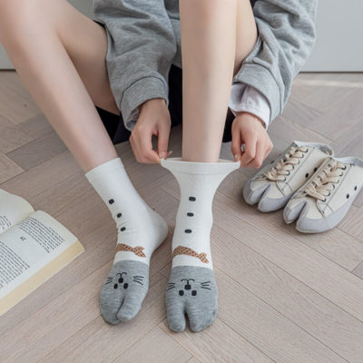 女士日式可愛貓貓款低筒二指襪 017